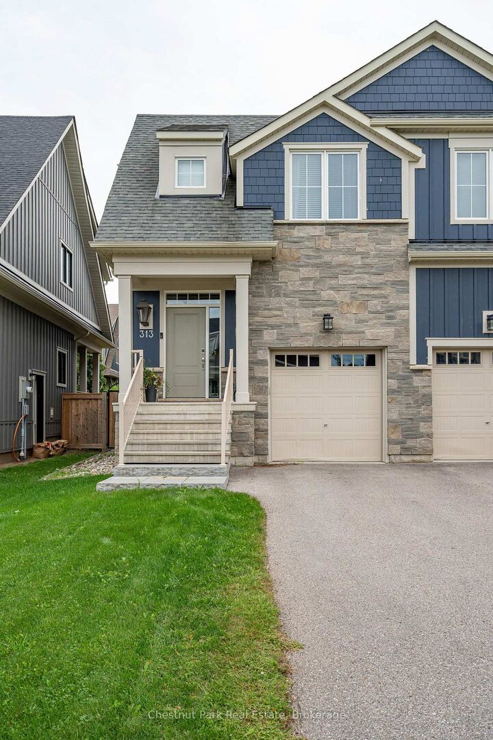 Property Photo:  313 Yellow Birch Crescent  ON L9Y 0Y5 