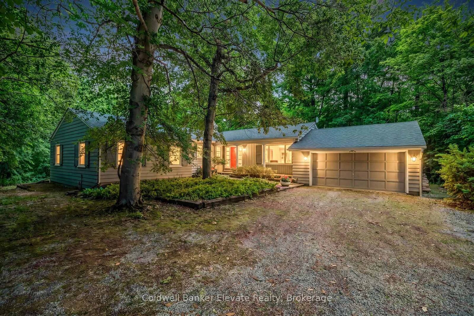 Property Photo: 9761 Eighth Line ON L7G 4S5