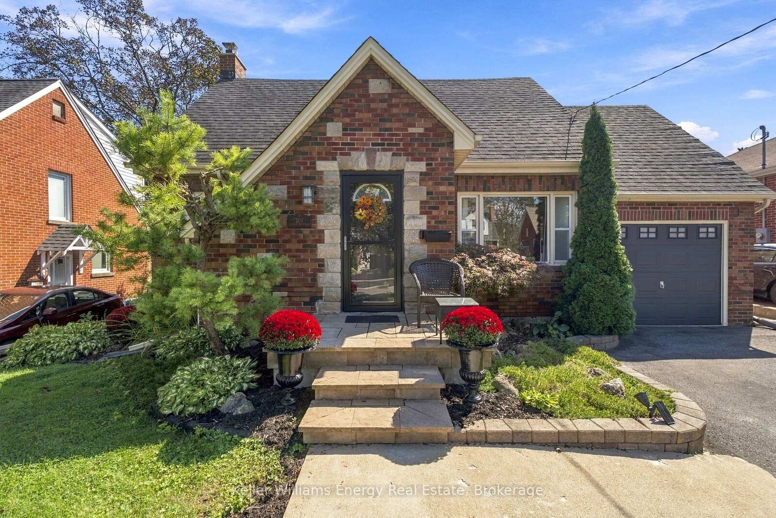 Property Photo: 107 Sutherland Avenue ON L1G 2G4