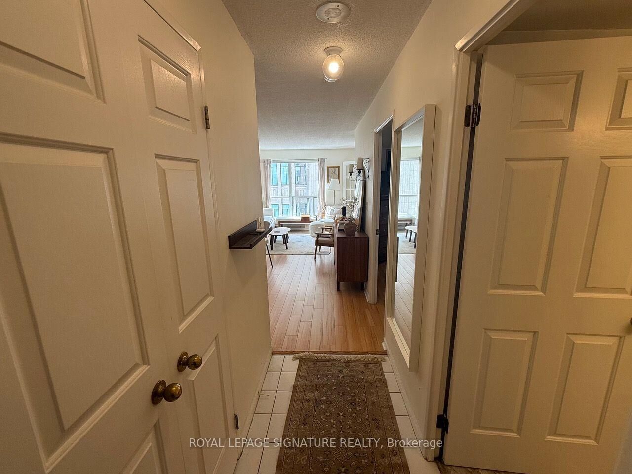 Property Photo:  7 Carlton Street 707  ON M5B 2M3 