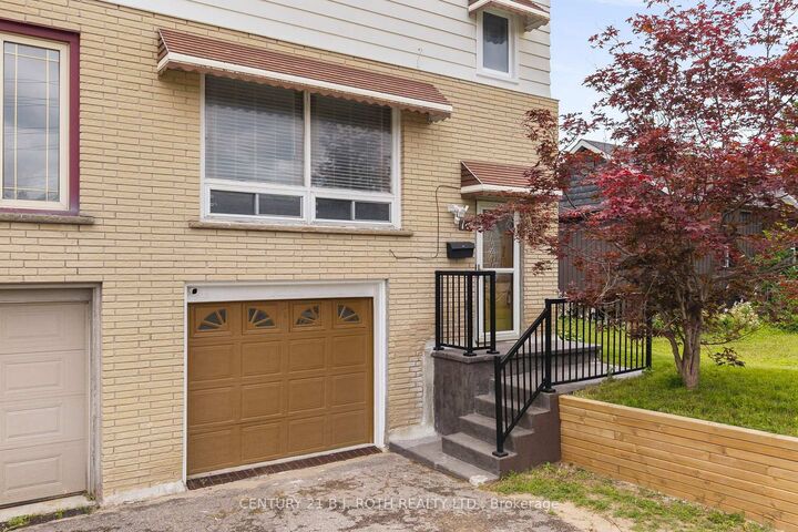Property Photo:  14 Innisfil Street  ON L4N 3C9 