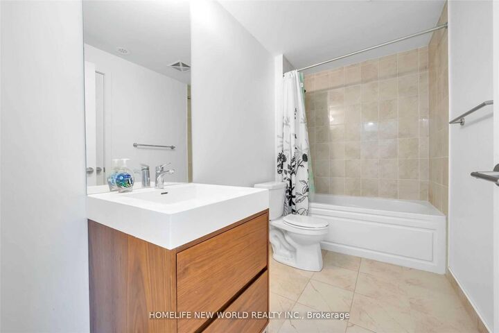 Property Photo:  1709 Bur Oak Avenue G07  ON L6E 0V7 