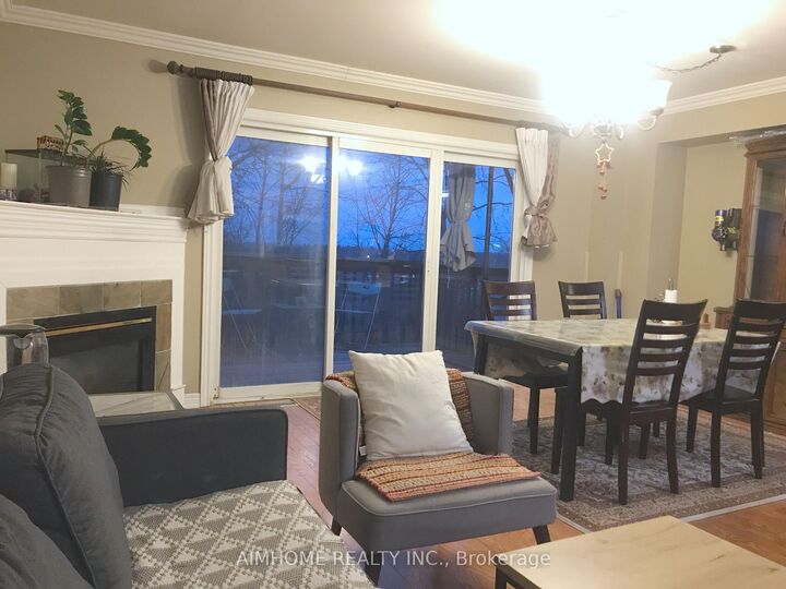 Property Photo:  800 Dundas Street W 30  ON L5C 4S9 