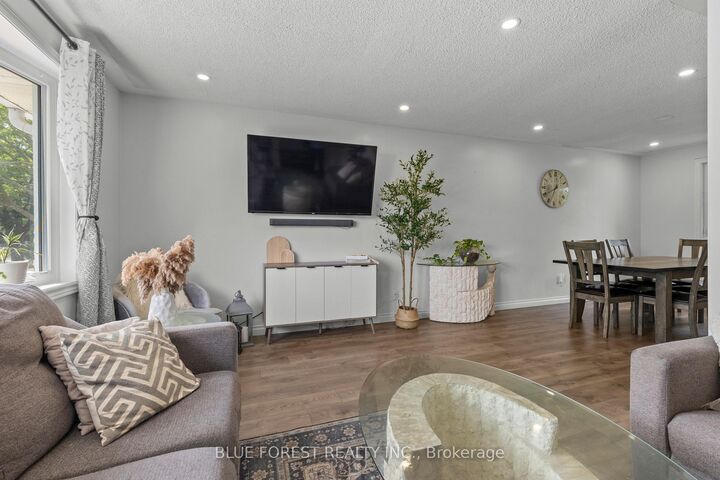 Property Photo:  42 Dunwich Drive  ON N5R 4T9 