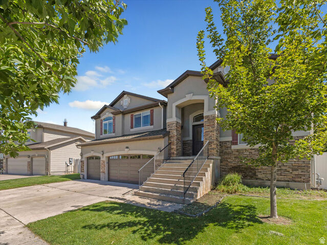 Property Photo: 991 W Oldham Dr N UT 84054