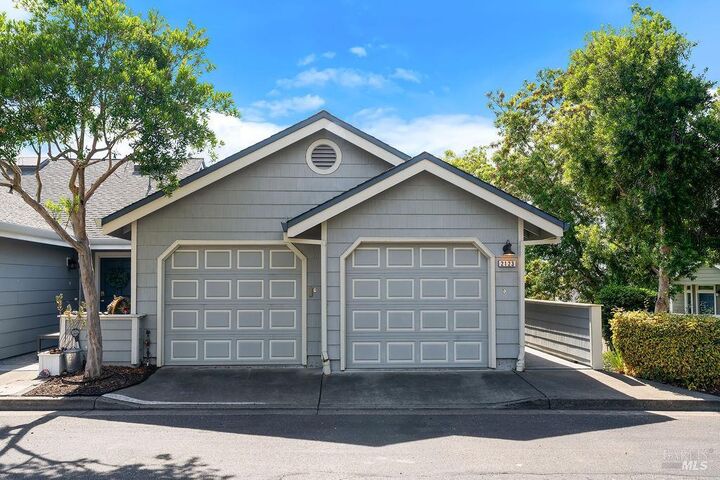 Property Photo: 2123 Stonefield Lane CA 95403