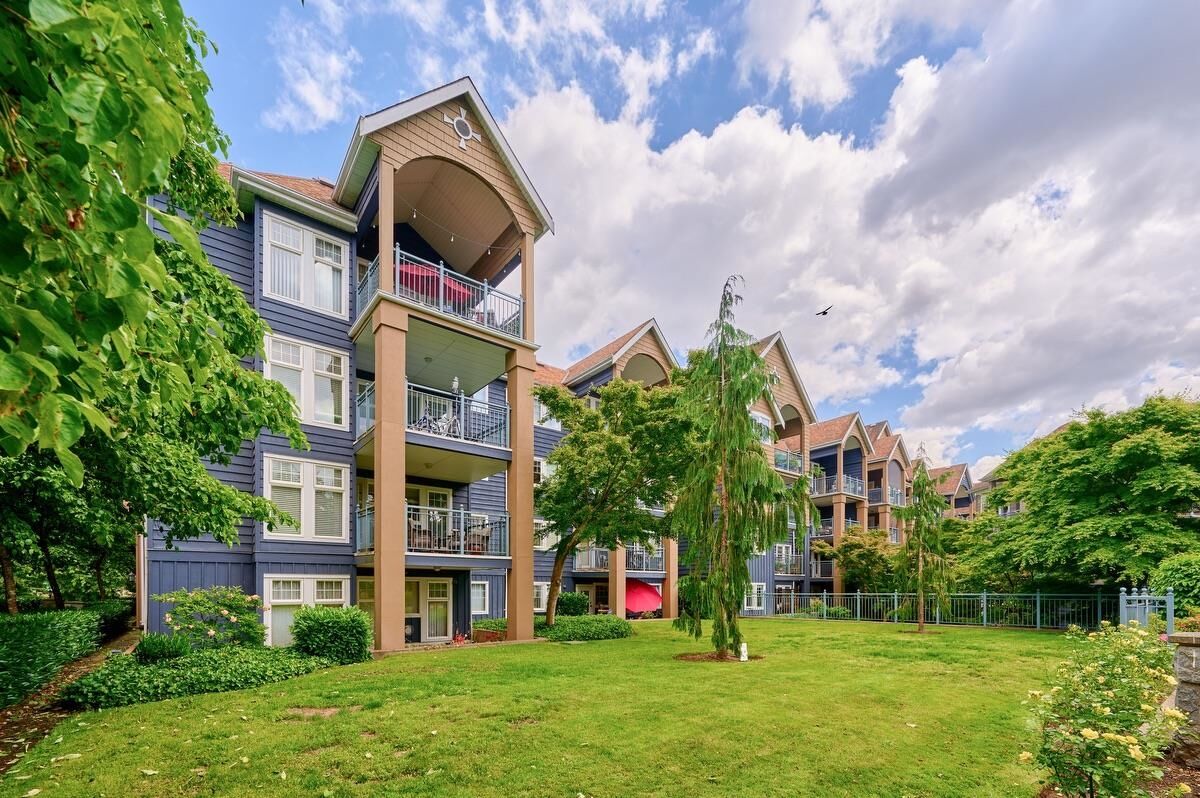 Property Photo:  1190 Eastwood Street 402  BC V3B 7S1 