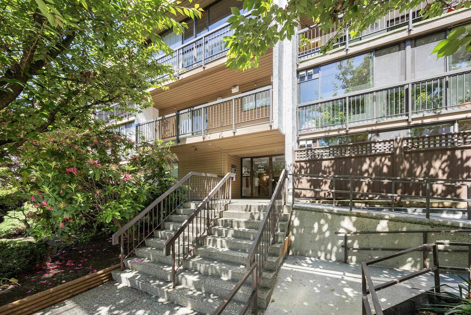 Property Photo:  2245 Wilson Avenue 101  BC V3C 1Z4 