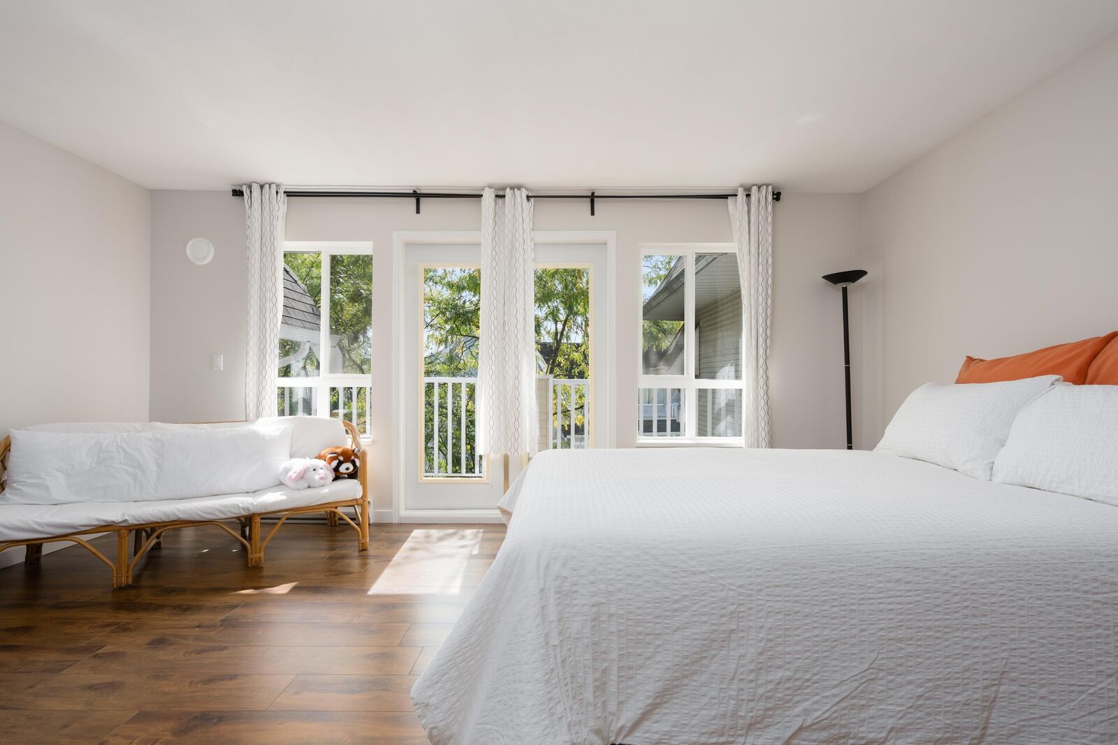 Property Photo: 6577 Southoaks Crescent 54 BC V5E 4J9