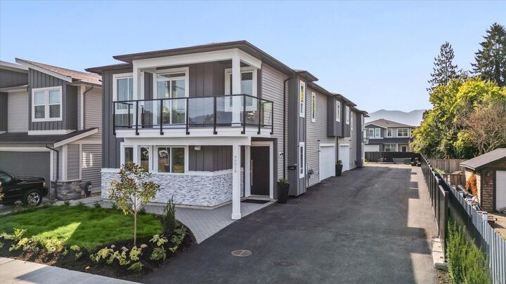 Property Photo:  46018 Bonny Avenue 1  BC V2P 3H6 