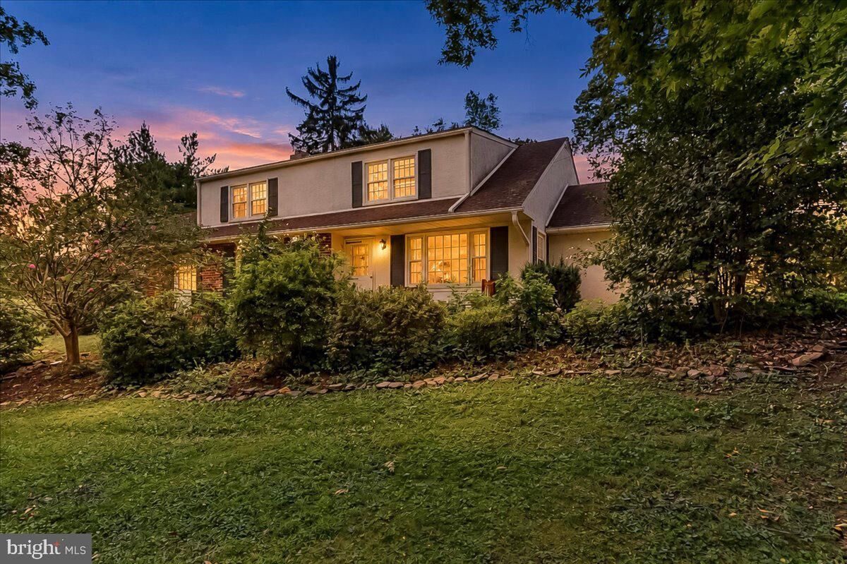 Property Photo:  1336 Lindsay Lane  PA 19046 