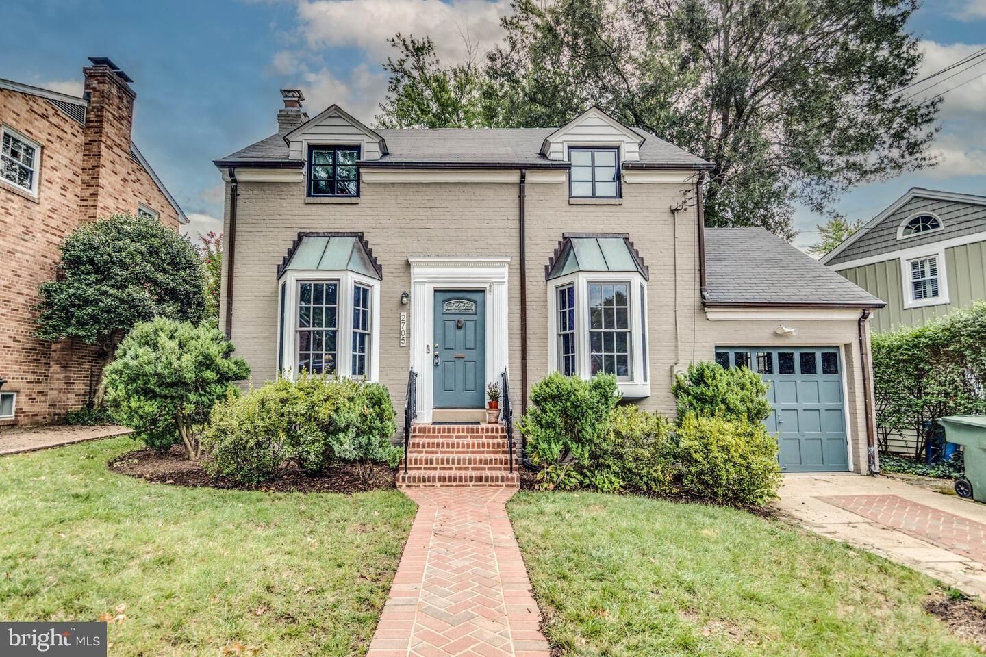 Property Photo:  2705 Fordham Road  VA 22302 