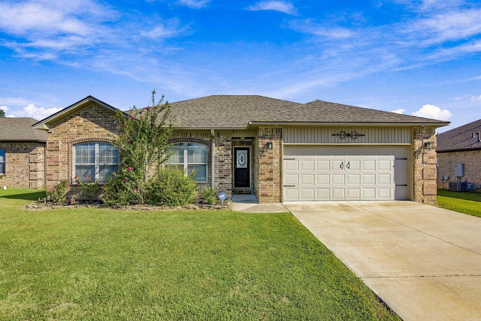 Property Photo:  69 Smarty Jones Circle  AR 72007 