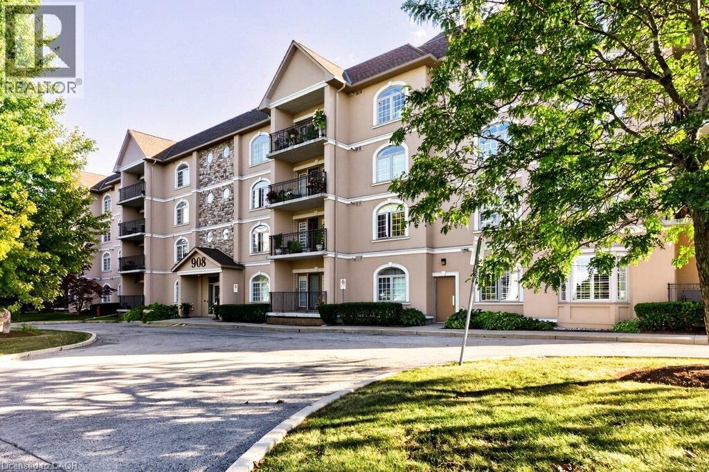 Property Photo:  908 Mohawk Road East 305  ON L8T 2R8 
