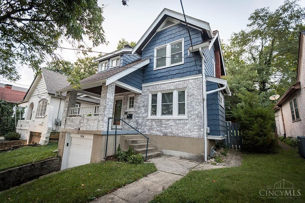 Property Photo:  3126 Kinmont Street  OH 45208 