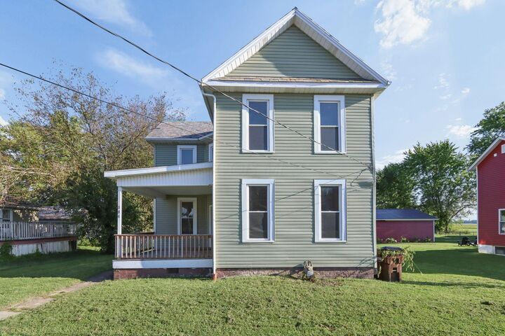 Property Photo:  304 E Lutz Avenue  OH 43102 