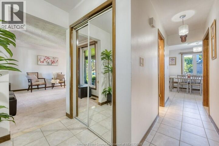 Property Photo:  452 Green Valley Drive  ON N8N 3L7 