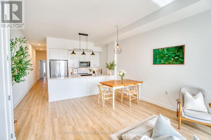 Property Photo: 515 Gladstone Avenue 5 ON K1R 5N9