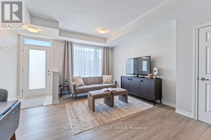 Property Photo: 710 Kizis Private ON K1K 5A8