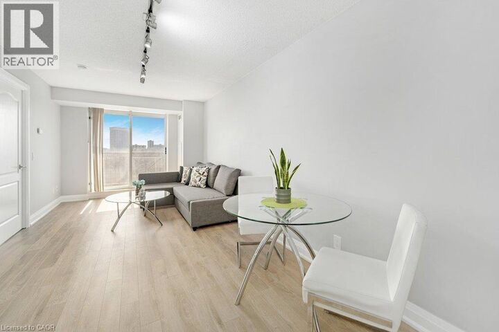 Property Photo:  1103 Leslie Street 701  ON M3C 4G8 