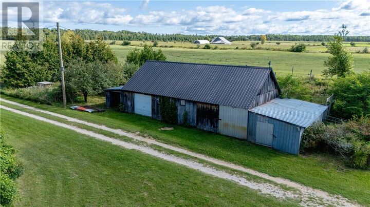 Property Photo: 1703 Union Road ON P0P 1E0