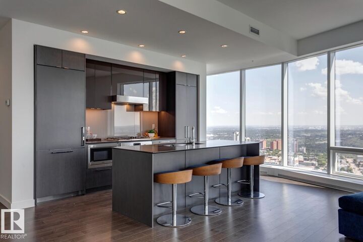 Property Photo:  10360 102 Street NW 4404  AB T5J 0K6 