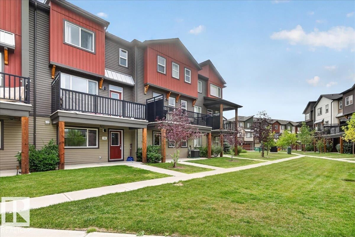 Property Photo: 16903 68 Street NW 84 AB T5Z 0R1