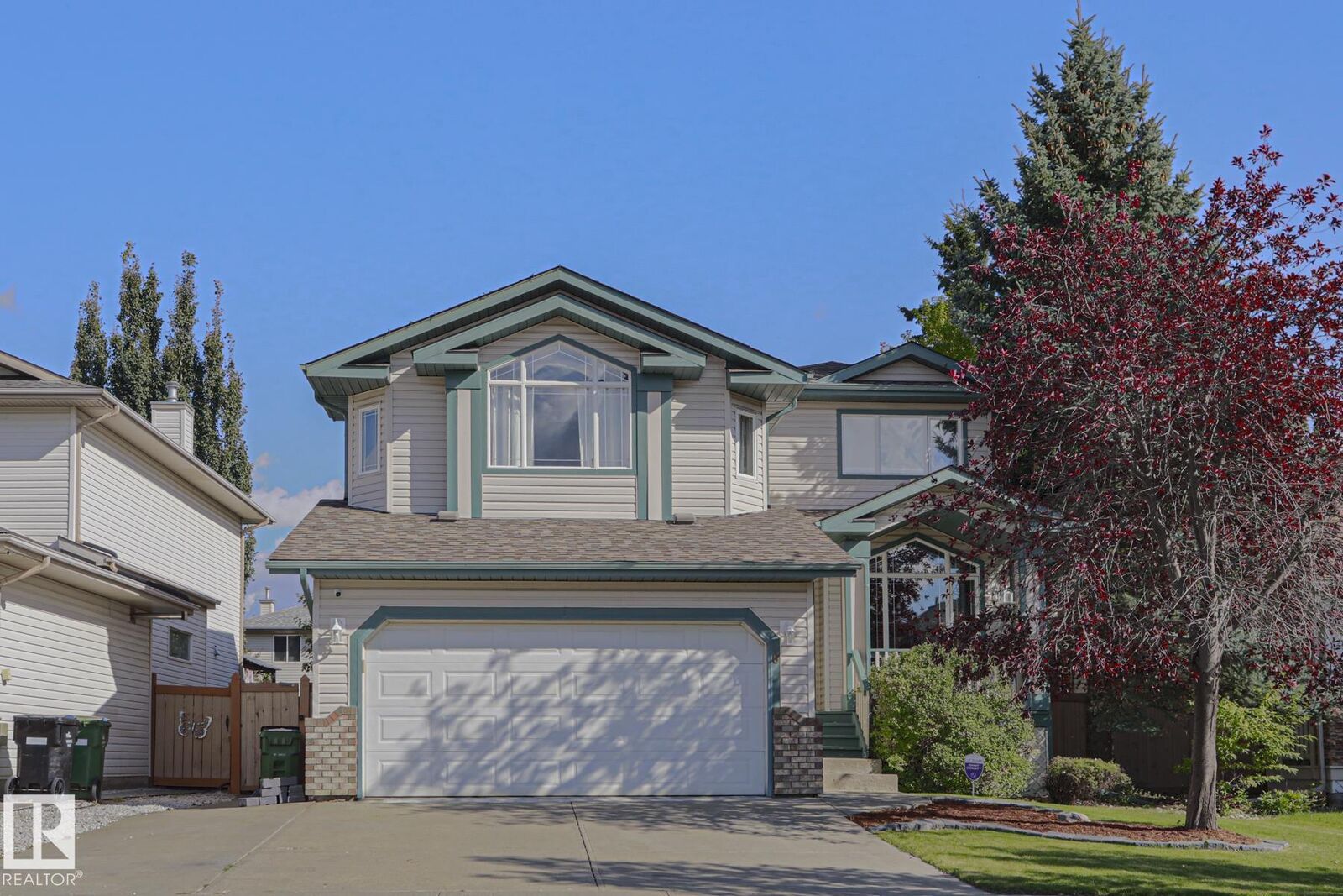Property Photo:  6 Willis Crescent  AB T9E 8E6 