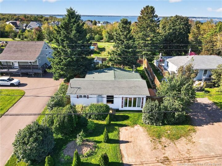 Property Photo:  494 Greenwood Drive  NB E4P 1V6 