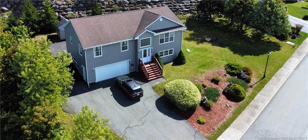 Property Photo:  90 Tudor Lane  NB E2K 5T6 