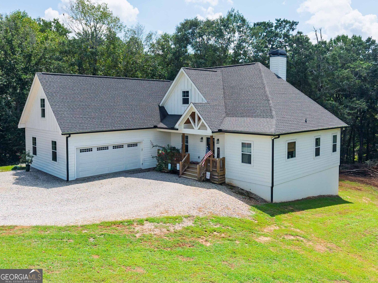 Property Photo:  449 Captains Court  GA 30523 