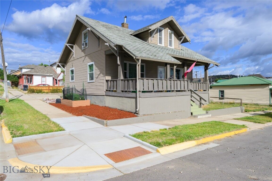 Property Photo:  620 Ash Street  MT 59711 