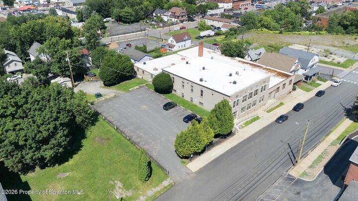 Property Photo:  829 831 Adams Avenue Apt 12  PA 18510 