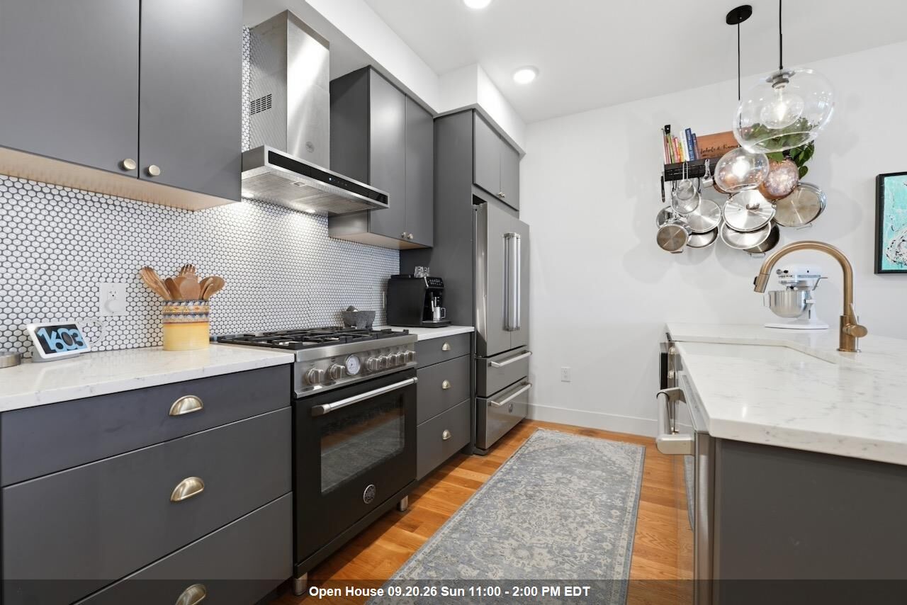 Property Photo: 177 Congress St 1 NJ 07307
