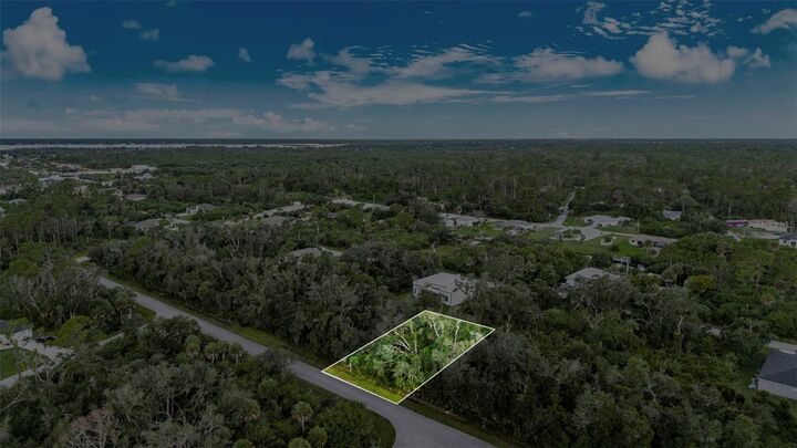 Property Photo:  533 Dorman Street  FL 33953 