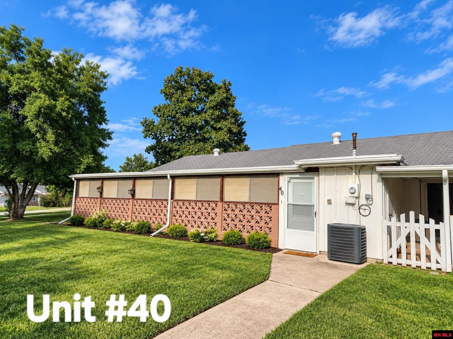 Property Photo:  3833 Hwy 178 West  AR 72642 