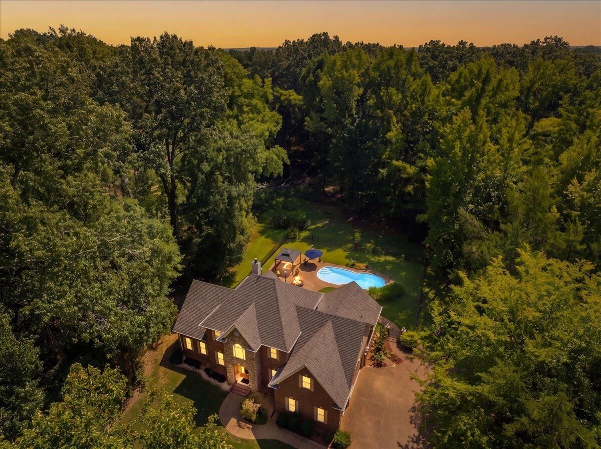 Property Photo: 9535 Jack Bond Rd TN 38002