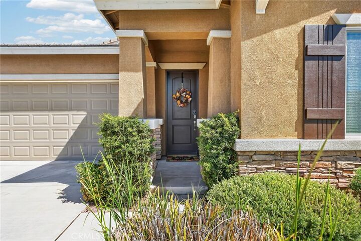 Property Photo:  1490 Tinkers Creek  CA 92223 