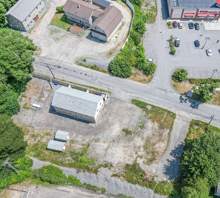 Property Photo:  81 Floral Street  ME 04530 