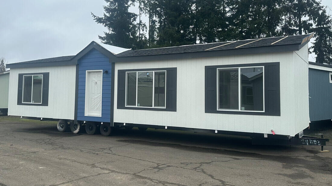 Property Photo: 1324 Delaware Ave S WA 99141