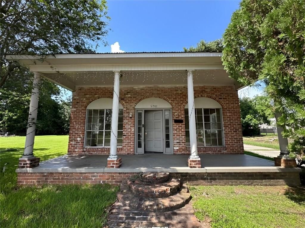 Property Photo: 32540 Mayor Maurice Brown Street LA 70788