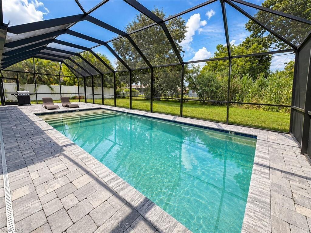 Property Photo:  5206 Pocatella Ct  FL 33904 