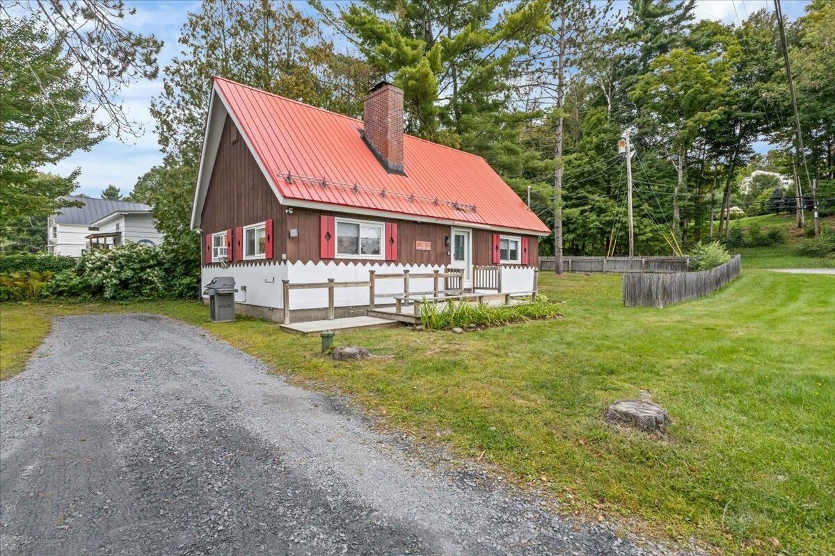 Property Photo: 14 Strom Farm Lane VT 05672