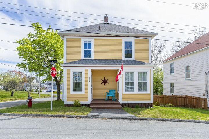 Property Photo:  206 Fox Street  NS B0J 2C0 