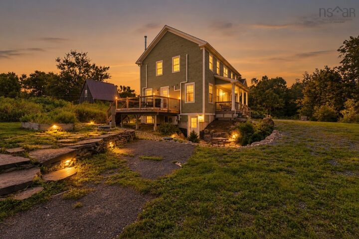 Property Photo:  8 Lower Grand Pre Road  NS B4P 2R3 
