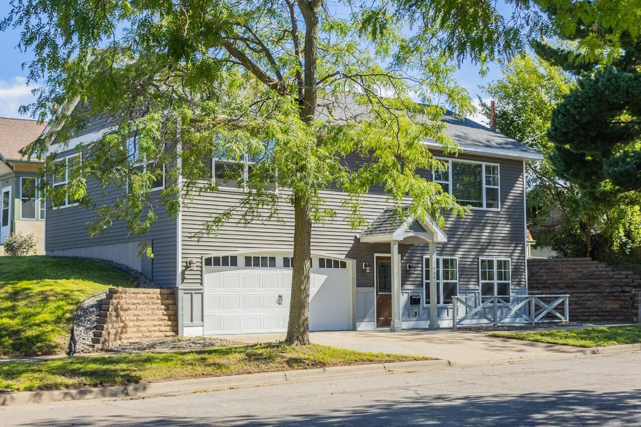 Property Photo: 1662 Minnehaha Avenue E MN 55106