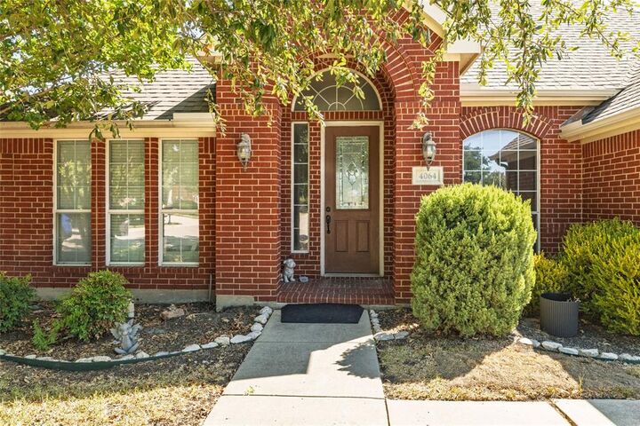 Property Photo:  4064 Dunwoody Court  TX 76244 