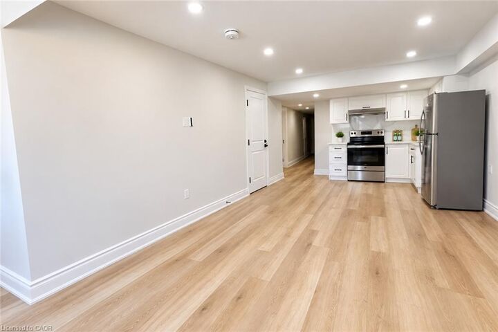 Property Photo:  19 Pointer Street Bsmt#1  ON N3E 0B3 