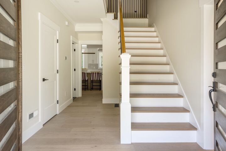 Property Photo:  20 Magnolia Road  MA 01760 