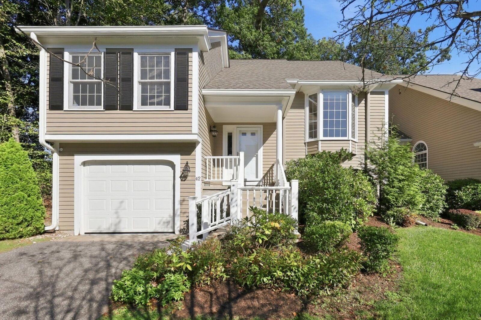 Property Photo:  42 Shady Brook 42  MA 01089 